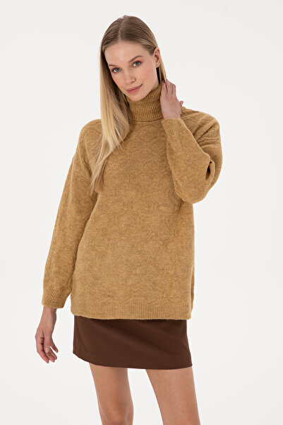 U.S. Polo Assn. Women's Mustard Turtleneck Sweater 50309658-Vr151