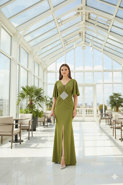 Robes Simli Kelebek Kol V Yaka Taş Detaylı Uzun Yeşil Abiye Elbise-877