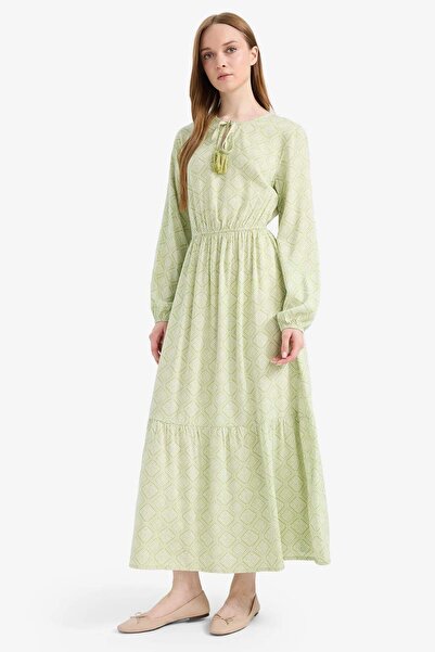 DeFacto Bisiklet Yaka Desenli Viskon Uzun Kollu Maxi Elbise D9636AX25SM