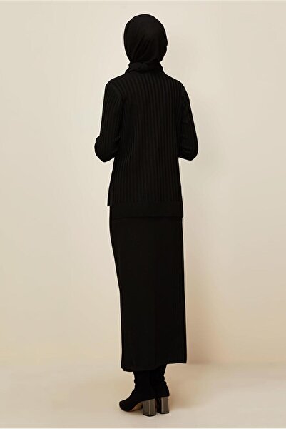 Alvina Tricot Suit with Skirt 45870