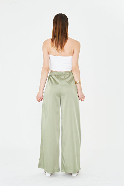 LA PANTE Wide Leg Trousers with Elastic Waist and Laces