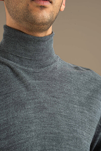bombe Men's Slim Fit Turtleneck Knitwear Sweater
