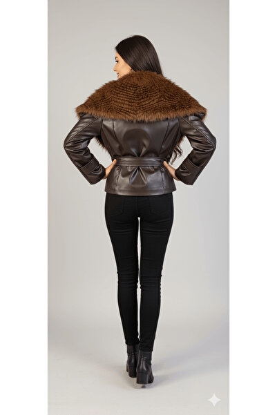 cemo Leather Coat with Fur Collar