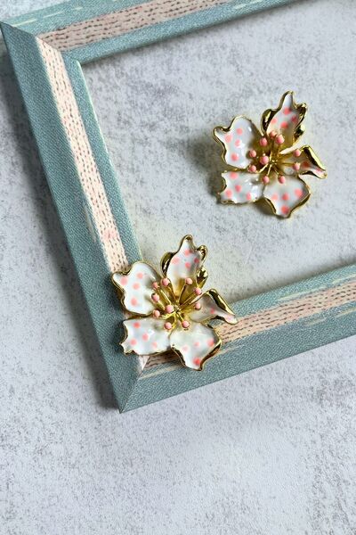 Meva Takı ve Aksesuar Polka Dot Flower Earrings I Mev'Art Collection