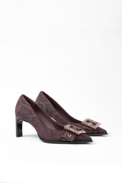 Tasarım Елегантна каменна катарама Стилни обувки с мотиви за всеки ден Класически обувки с висок ток Модерни и привличащи погледа