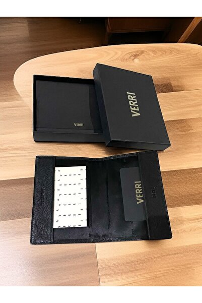 Verri A very rare and luxurious passport wallet, 100% original, from Veri, made of natural cowhide leather, for lovers of luxury and distinction.