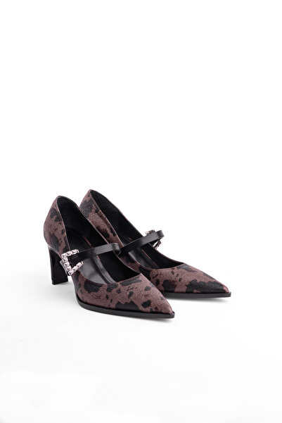 Tasarım Elegant with Its Patterned Buckle, Modern Style, Stylish Everyday High-Heeled Shoes, Fashionable and Makes a Difference.