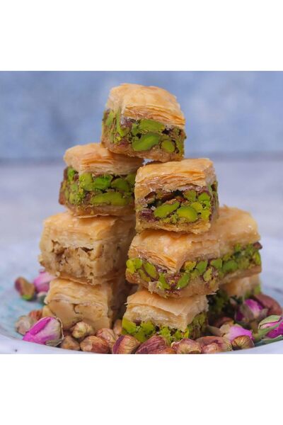 ALSULTAN SWEETS Brocar Mixed Baklava 250g - Luxury Arabic Sweets Gift Box