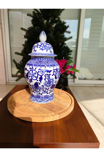 Madame Coco Bordeaux Decorative Object - 12.5X12.5X25 cm