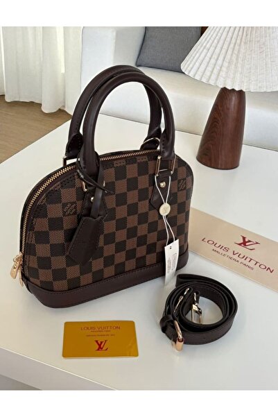 Co Bag with accessories