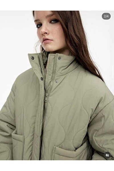 ZEREN kapitone oversize mont