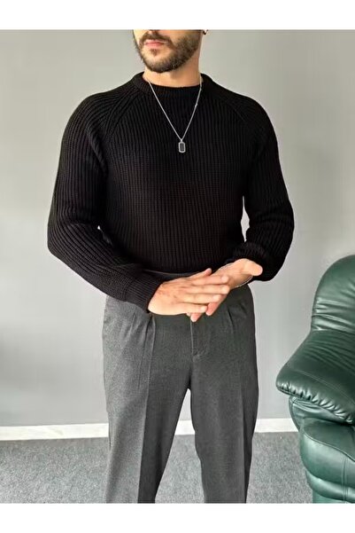 TÜZeMEN Crew Neck Wool Sweater