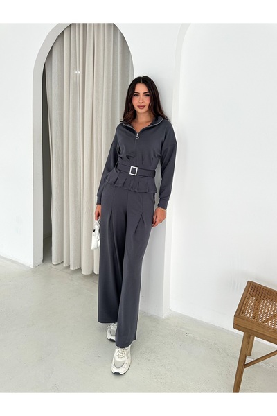 Gugus KADIN TREND BELİ KEMERLİ DİK YAKA FERMUARLI CEPLİ EŞOFMAN TAKIMI