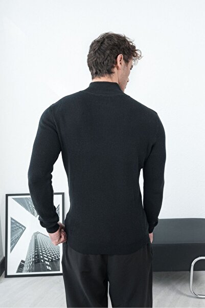 TÜZeMEN Half Zippered Mock Neck Mercerized Knitwear