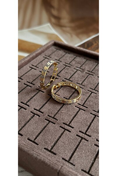 KAD COLLECTION Ring earrings with rhinestones