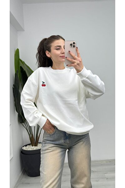 TUNAM BUTİK 8190 Cherry Embroidered Patterned Sweatshirt White