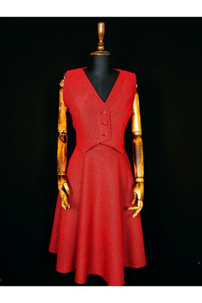 Sihirli Düğmeler Etek Yelek Takım