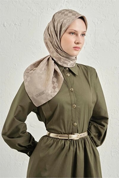 Armine 08 J. İpek Dama Eşarp