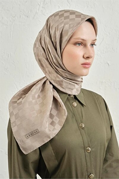 Armine 08 J. İpek Dama Eşarp