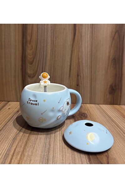 astronot Kapaklı ve Kaşıklı Sevimli Kupa, Kahve, Çay ve Süt Için Yenilik Kupa, Kupa Hediye