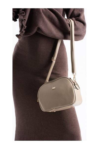 Sanmorris Kadın Suni Deri 4 Bölmeli Ayarlanabilir Çapraz Askılı Çapraz ve Omu...