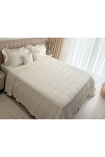 Madamca Dimitri Pique Set 5 Pieces