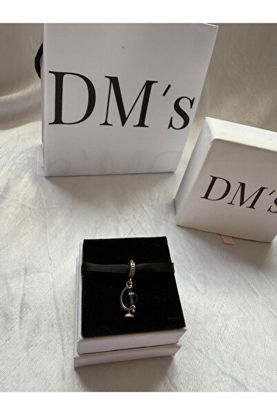 DM’s Silver Dünya Küresi Gümüş Charm’ı