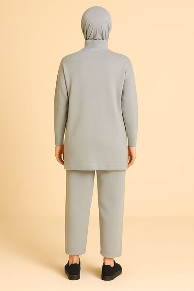 MAY MARA Двукомпонентен комплект от блуза и панталони с флорални апликации