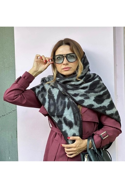 Blotch Camel Black Grey Leopard Glitter Cool Style and Fashion Icon Triangle Knitwear Shoulder Shawl 180*55 cm