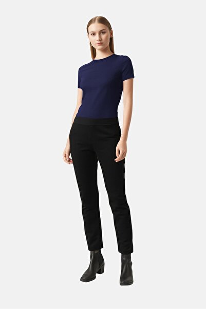 Emporio Armani Women Regular Fit Solid Streetlight Leg Pants, Black