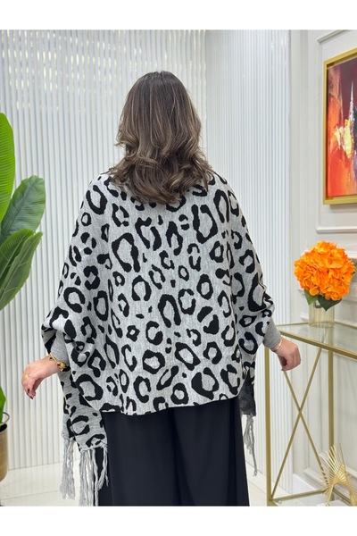 GK Standard Size Knitwear Poncho