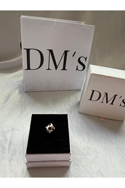 DM’s Silver Oymalı Yıldız Gümüş Charm’ı