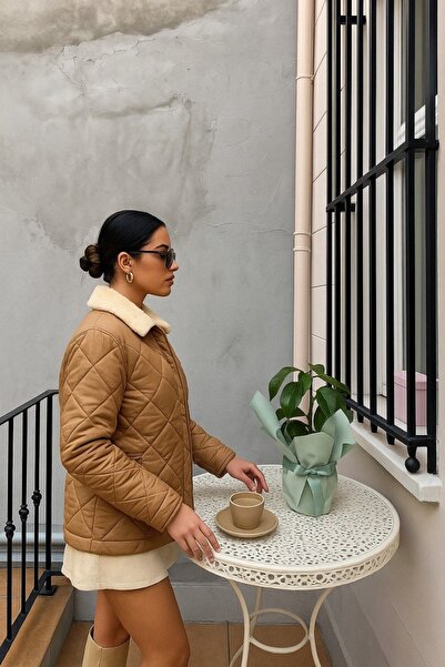 comstar Women's Fur Collar Argyle Patterned Quilted Blue Jacket