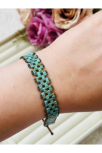 By Selen Suyolcu Miyuki Tila Bracelet