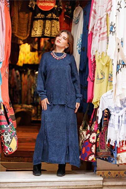Miss Boheme Indigo Color Knitwear Skirt Blouse Set