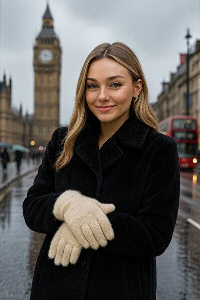 MARBERRY Ecru Fur-Lined Plush Soft Textured Women's Gloves