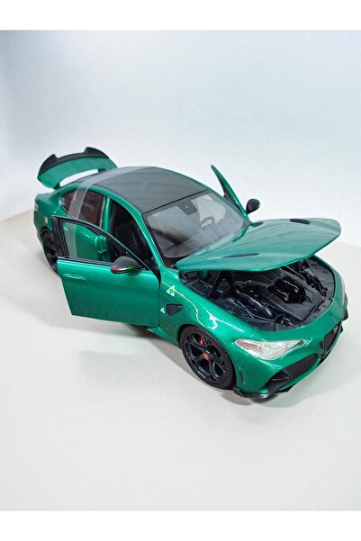 Burago KOLEKSİYONLUK ALFA ROMEO GİULİA GTA 1:18 ÖLÇEK DIE CAST METALİK YEŞİL METAL MODEL ARABA
