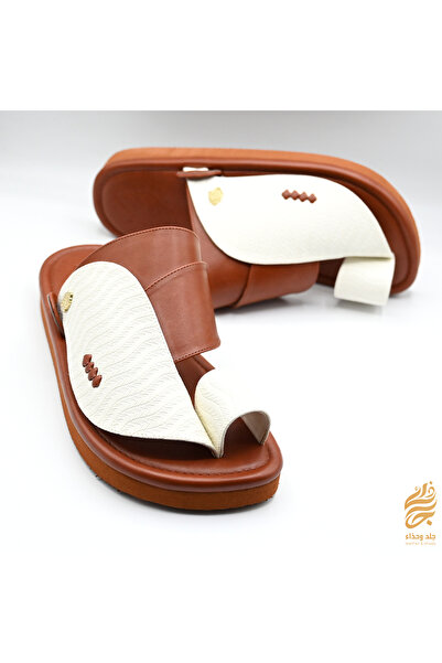 Leather & shoea Distinctive and modern oriental shoes for a bold look
