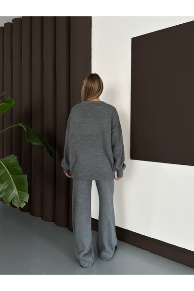 REDMİNA fashion Comfortable Knitwear Set with Shoulder Leaf Detail