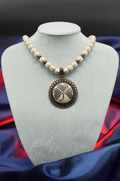 nicole gümüş Bakır Aparat ve İpek Kumaş Üzerine Havlit Doğal Taşlı El İşçiliği Tel Kırma Kolye