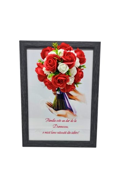 T&M Personalizare Lucrare înrămată A4 (30x21 cm) cu flori de săpun - „Familia...