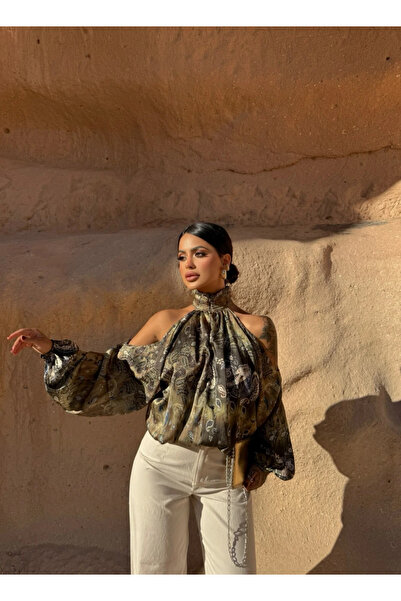 Bak'ap Premium Trend Soyut Desenli Omzu Açık Bluz