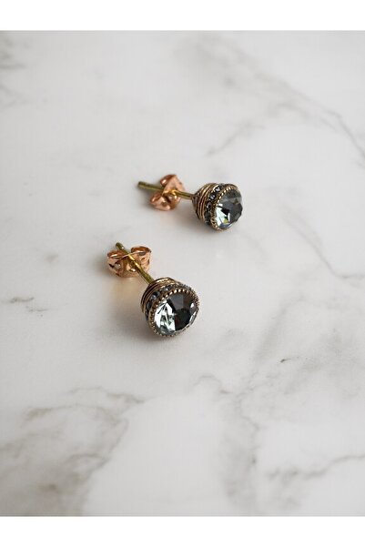 FAYRA ACCESSORIES Diamond Mounted Zircon Stone Single Stone Earrings