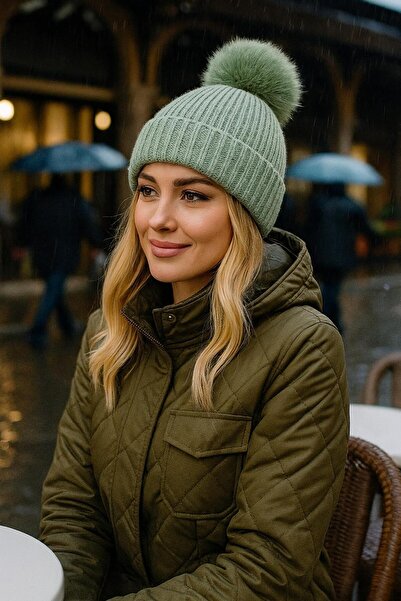 BALIENTE Mint Corded Fabric Women's Plush Pompom Beret