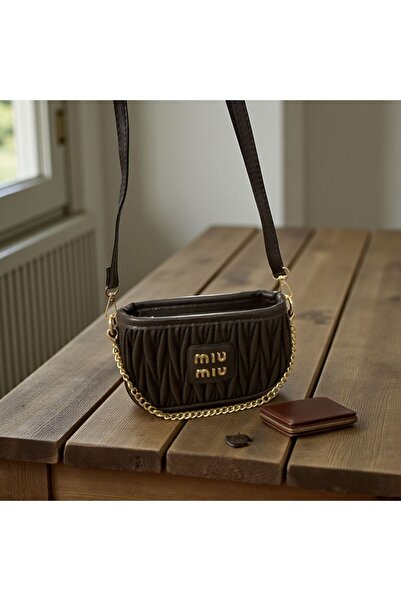 Gözde Mağazacılık حقيبة كتف نسائية بتفاصيل سلسلة من إمبرو