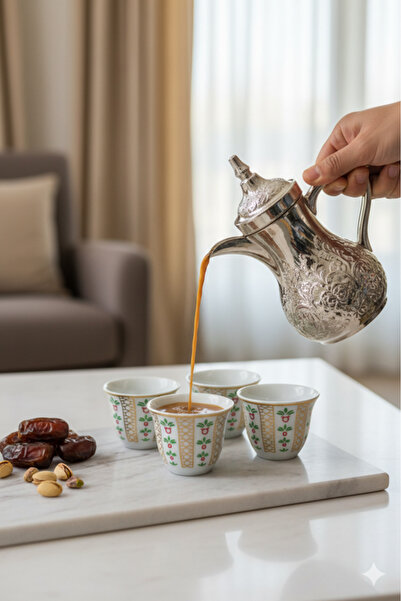 Urbanza طقم فناجين قهوة عربية من ١٢ قطعة | فناجين فنجان بورسلين فاخرة بحافة ذهبية بتصميم تقليدي