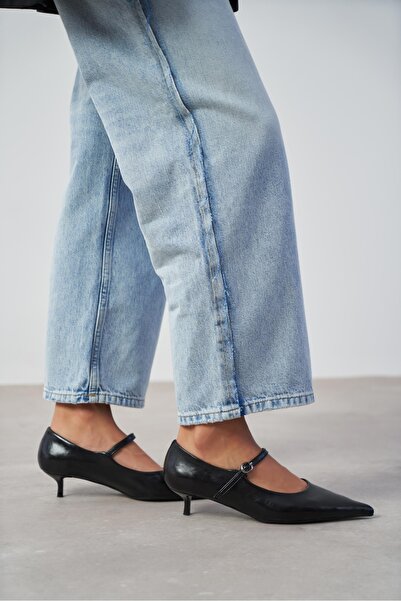 NİŞANTAŞI SHOES Eldon Siyah Raşel Rustik Desenli Hakiki Deri Topuklu Kadın Ayakkabı