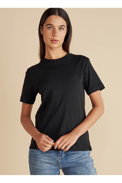BROOKS BROTHERS Bisiklet Yaka Siyah Kadın T-Shirt Bisiklet Yaka Eva Nakışlı T...