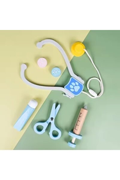 CREATIVE Toy veterinarian kit with 22 accessories, for children 3+ years, wooden, 27 x 20 x 4.5 cm, multicolo