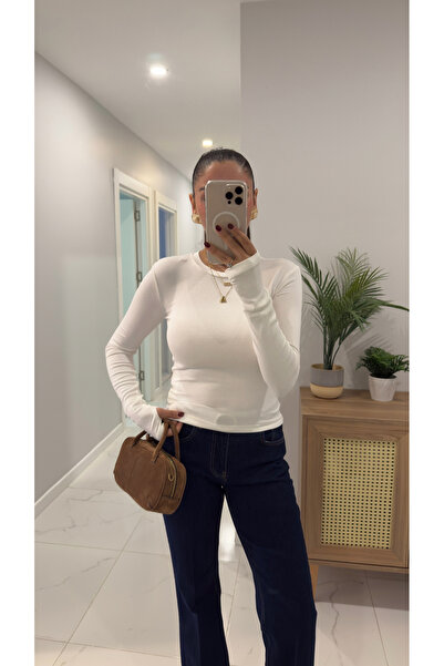 BİRCANÇİL Newa Ecru Blouse with Finger Loop Detail